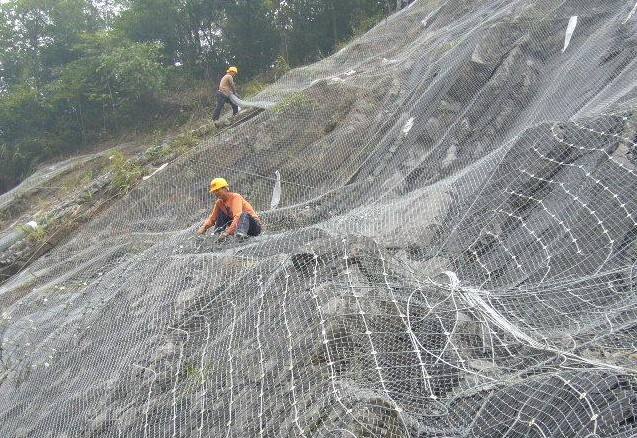 如何保證落石防護網在使用過程中不受到損傷