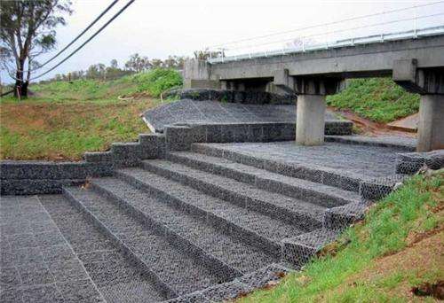 雷諾護墊在河道治理中起到的效果